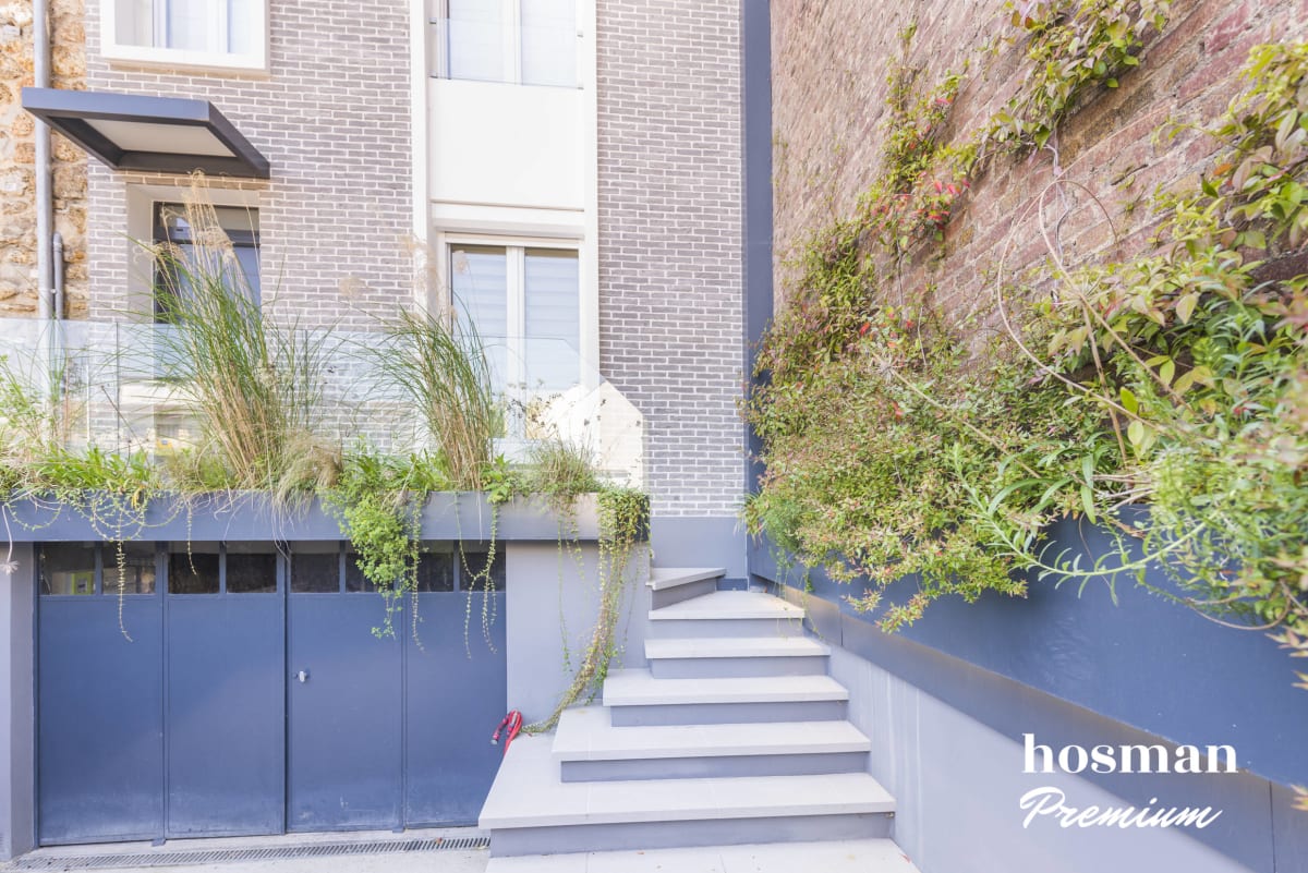 Maison de 142.0 m² à Suresnes