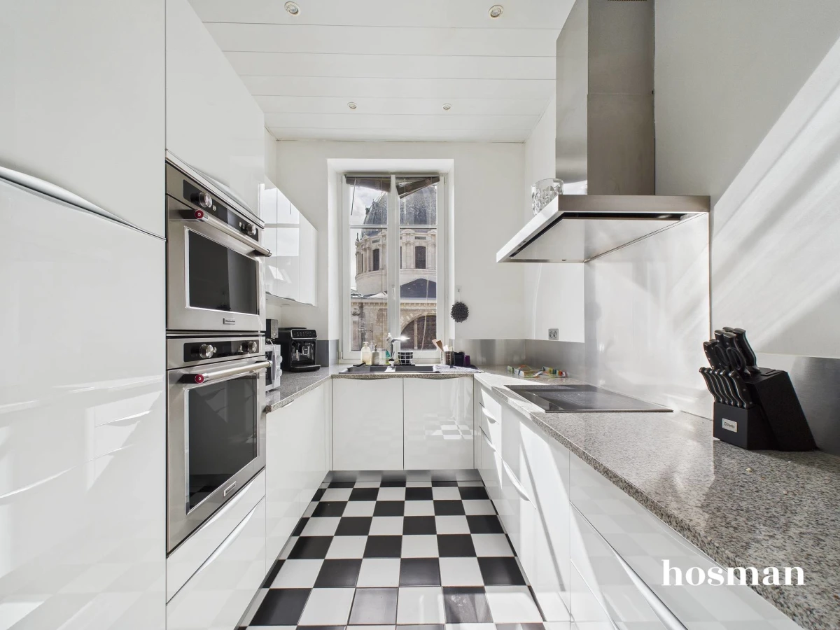 Appartement de 158.0 m² à Nantes