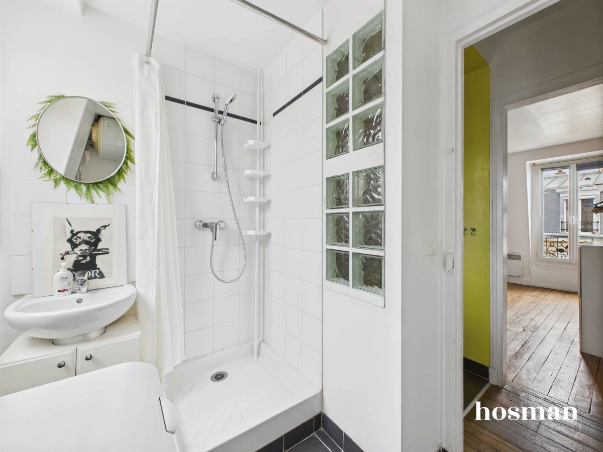 Appartement de 18.0 m² à Paris