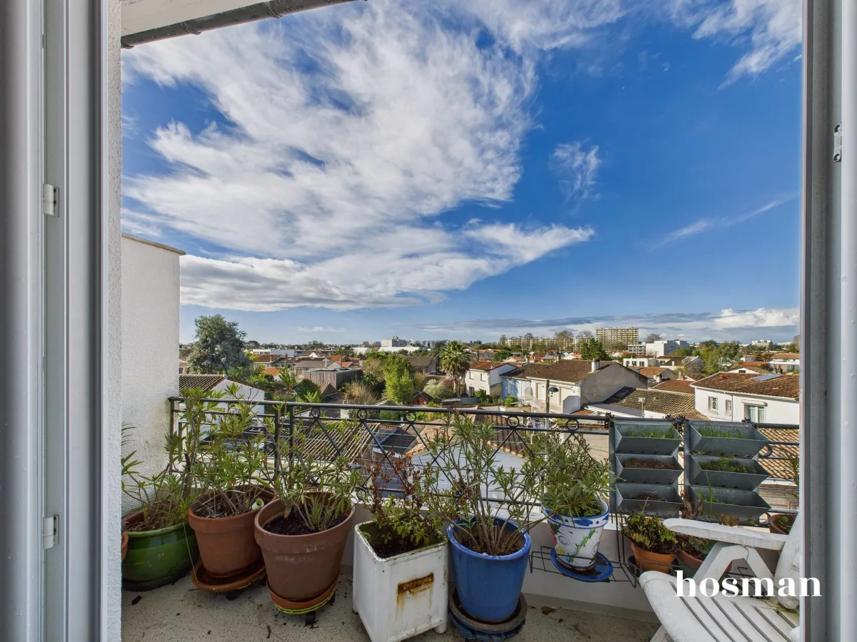 Appartement de 84.05 m² à Bordeaux