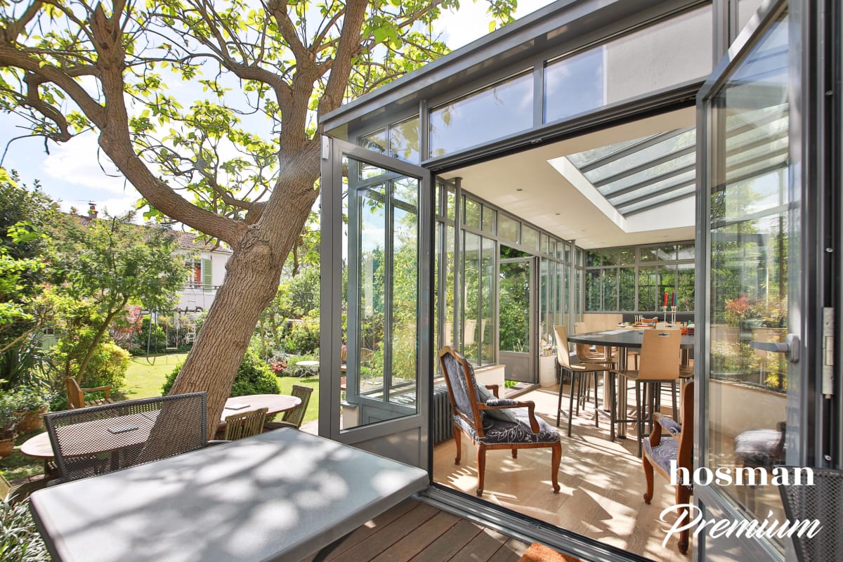 Maison de 247.0 m² à Colombes