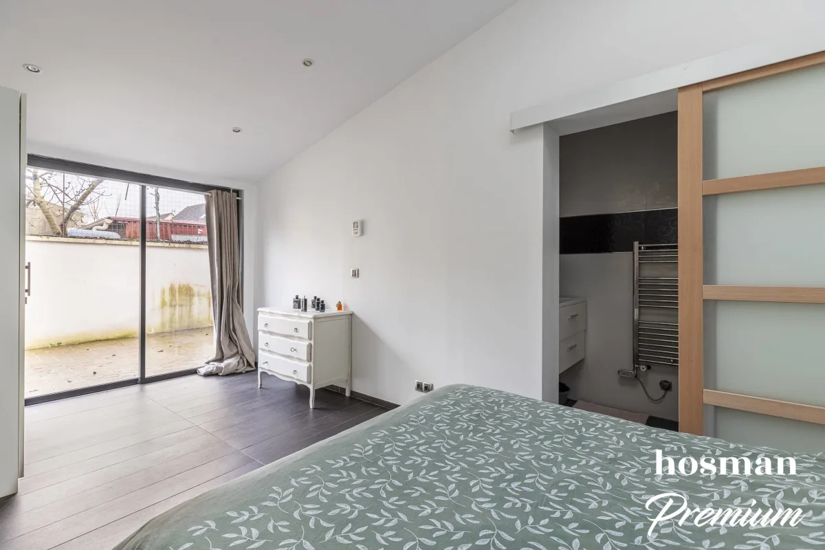 Maison de 300.0 m² à Gennevilliers
