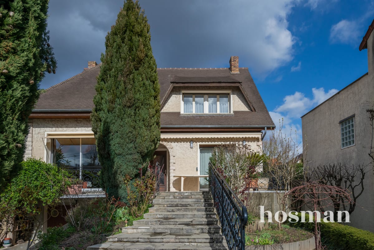 Maison de 290.0 m² à Versailles