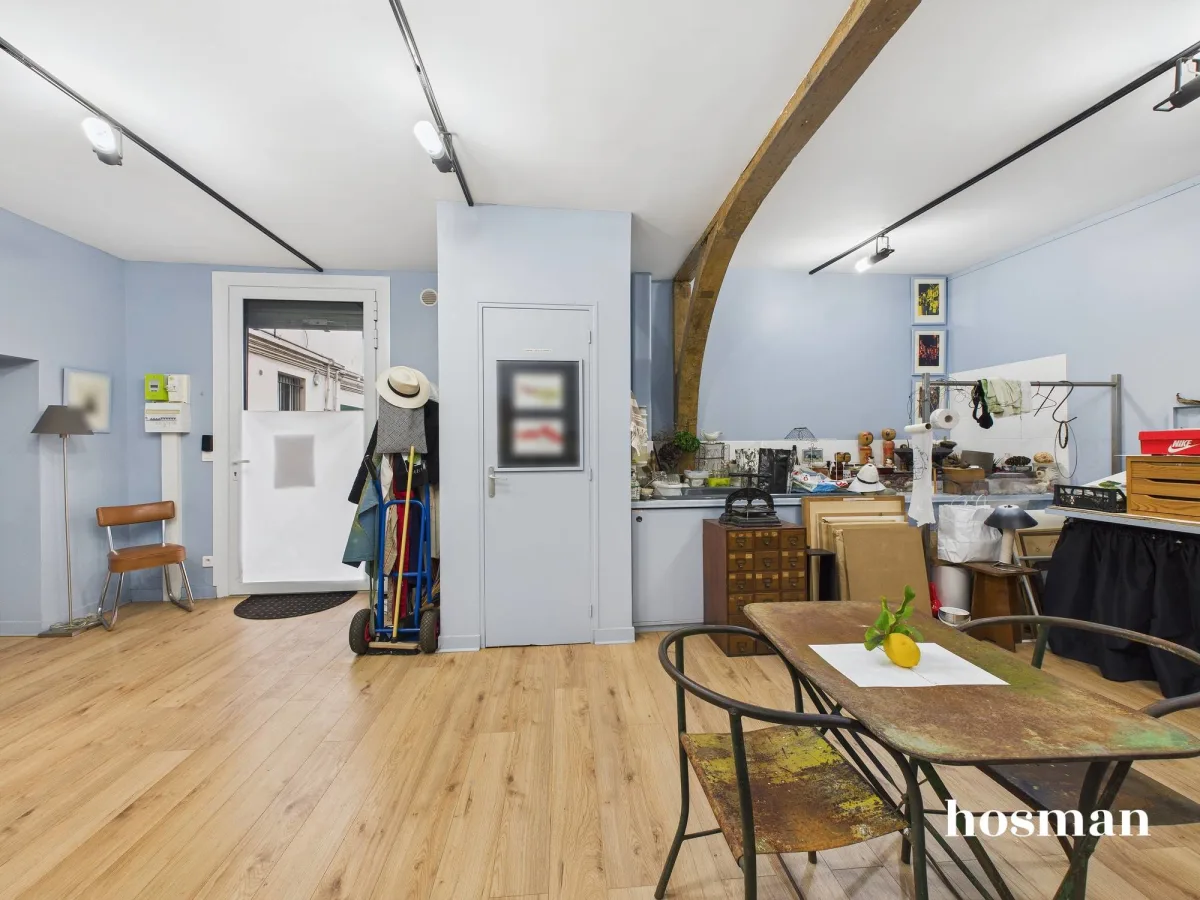 Loft atelier de 60.0 m² à Paris