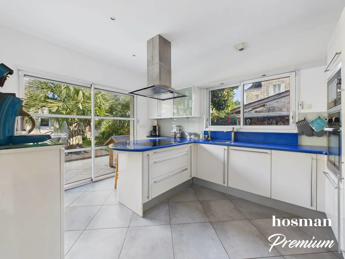 Maison de 220.0 m² à Bruges