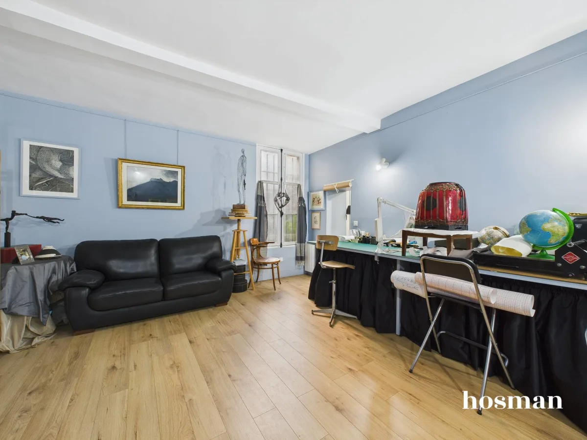 Loft atelier de 60.0 m² à Paris