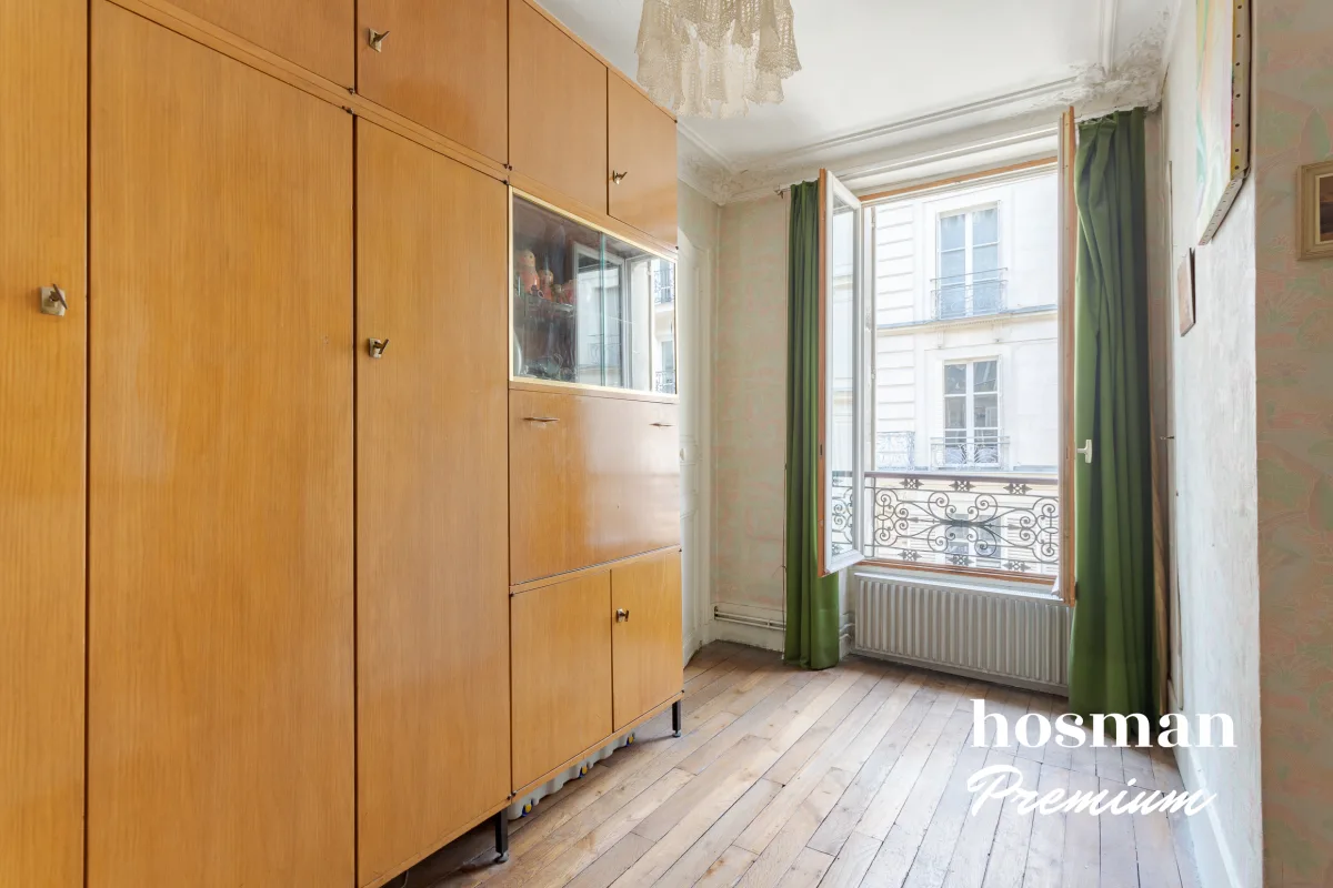 Appartement de 100.2 m² à Paris