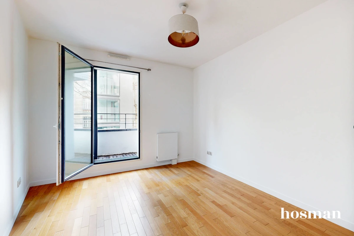 Appartement T3 - 68.09 m² - Copropriété récente - Bolivar - Rue de