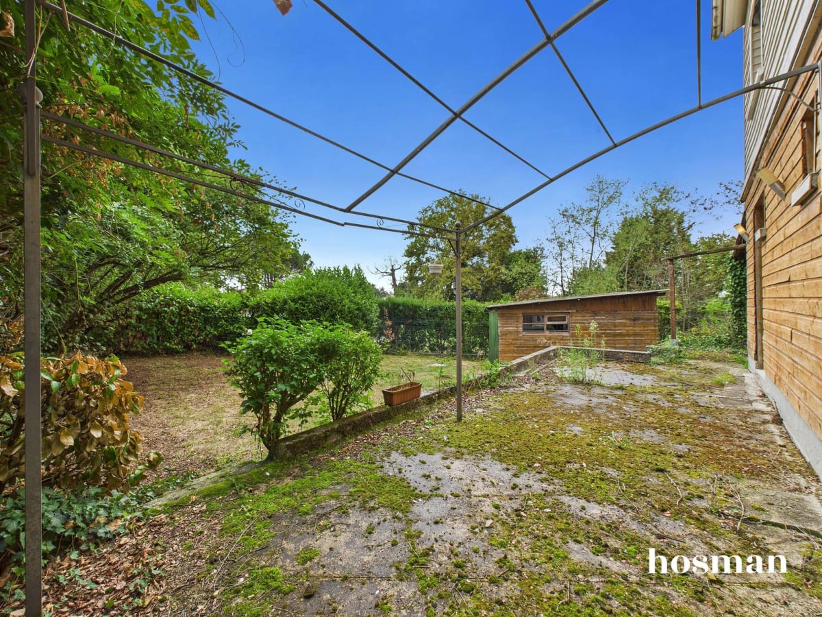 Maison de 100.0 m² à Carbon-Blanc