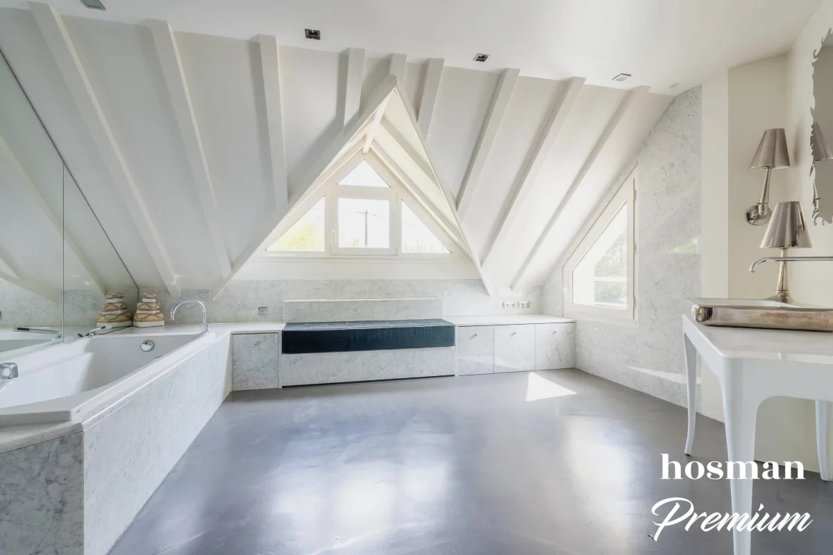 Maison de 595.0 m² à Garches