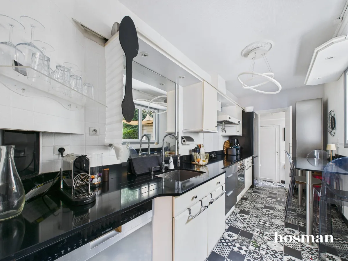 Maison de 140.0 m² à Bordeaux