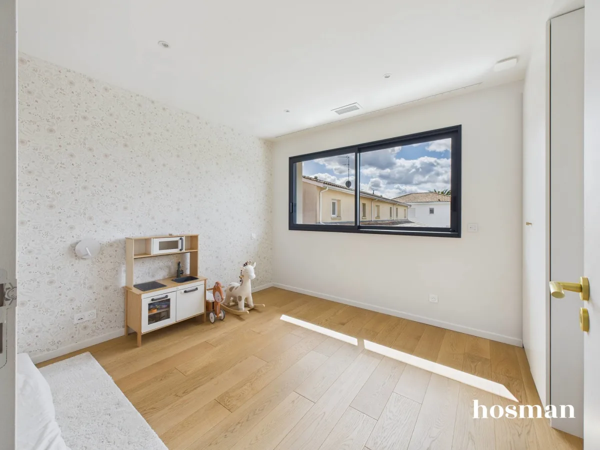 Maison de 95.0 m² à Bègles