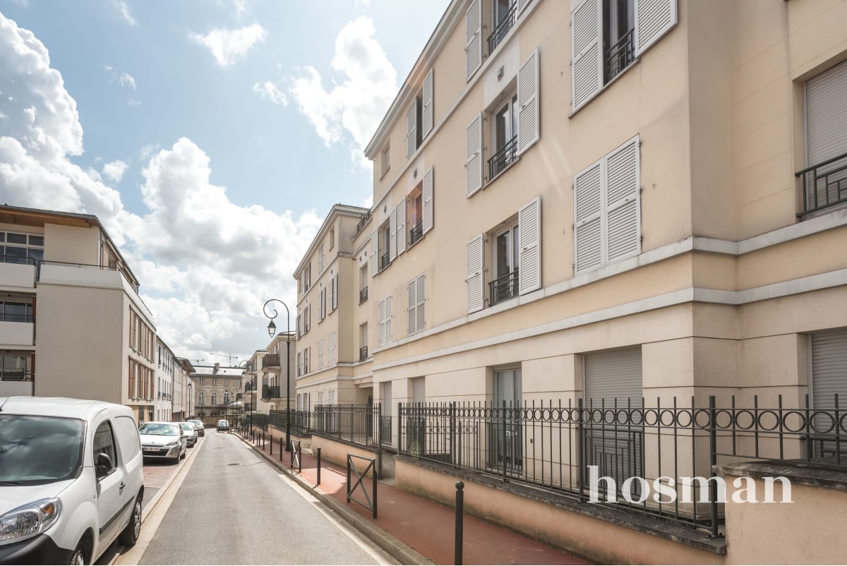 Grand 2 pièces de 54m2 avec terrasse de 20m2  Quartier centre ville de