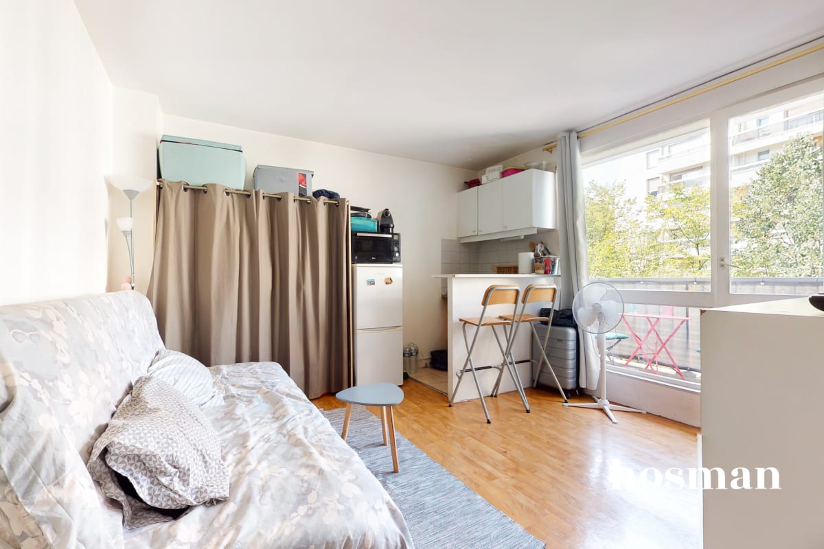 Studio loué au sein d'une résidence calme et arborée 19m2 + balcon de 5,3m2 rue des Meuniers Studio loué au sein d'une résidence calme et arborée 19m2 + balcon de 5,3m2 rue des Meuniers