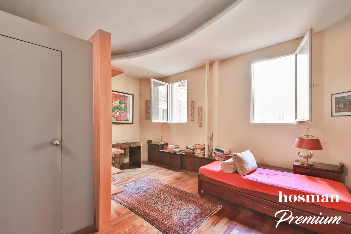 Appartement de 166.0 m² à Paris