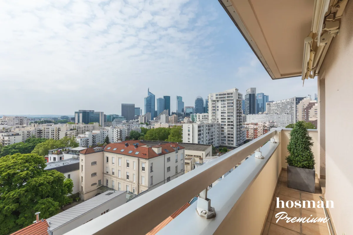 Appartement de 105.6 m² à Courbevoie