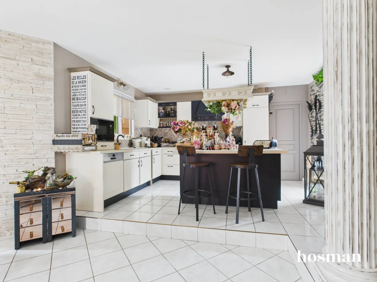 Maison de 130.0 m² à Jonage