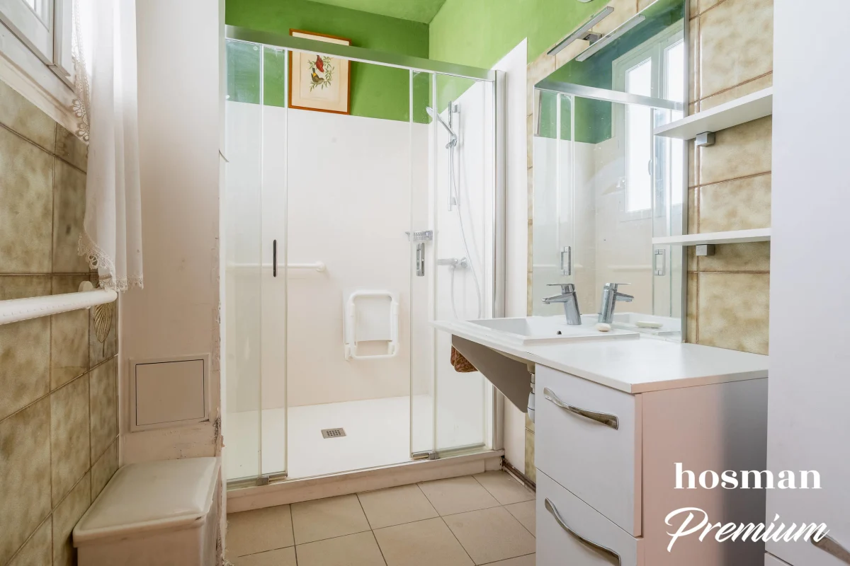 Appartement de 190.0 m² à Paris