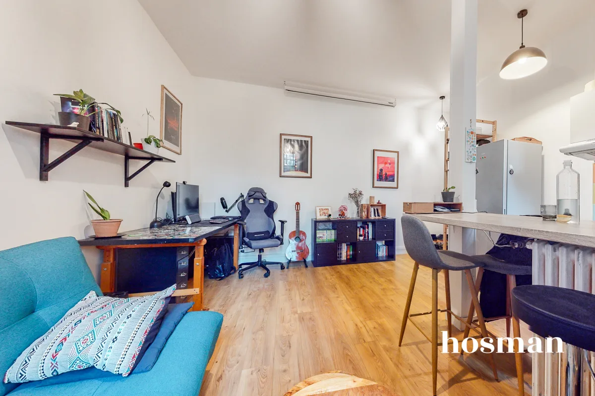 Ravissant appartement - 2 pièces, 39,37 m2 - Entièrement refait- Rue