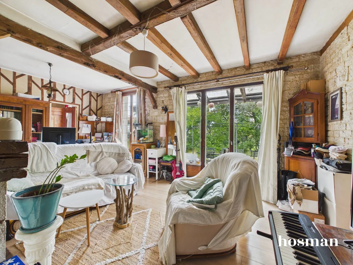 Maison de 80.0 m² à Suresnes