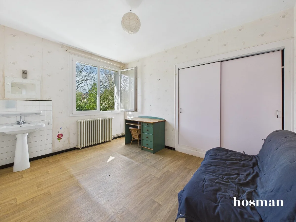 Maison de 130.0 m² à Floirac