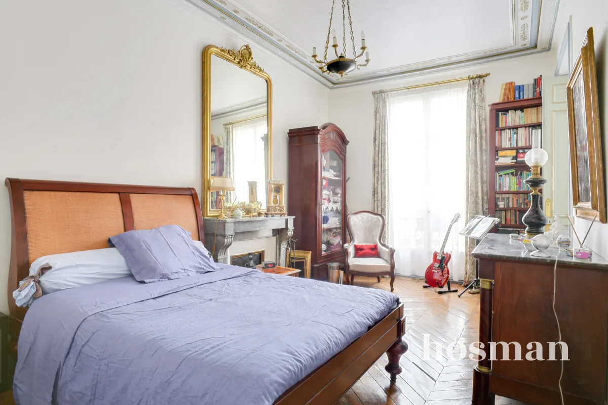 Appartement de 130.0 m² à Paris