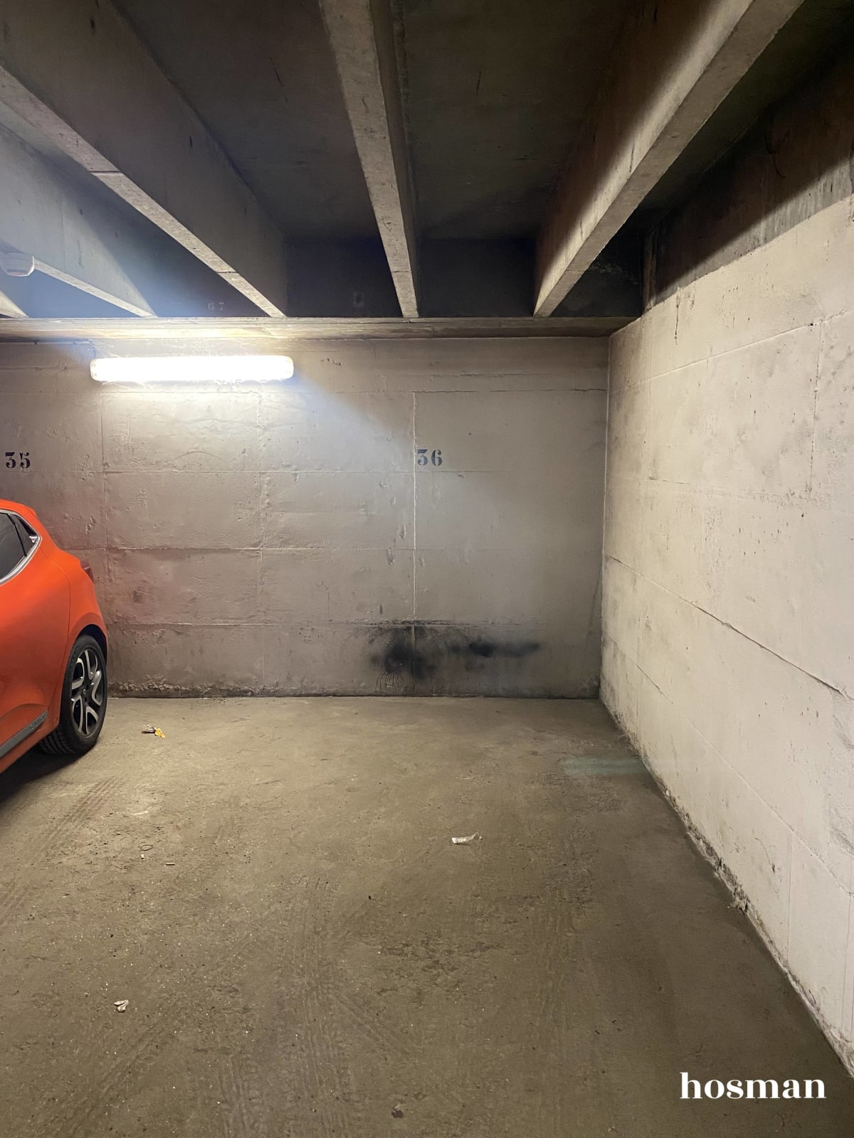 Parking de 13.65 m² à Paris