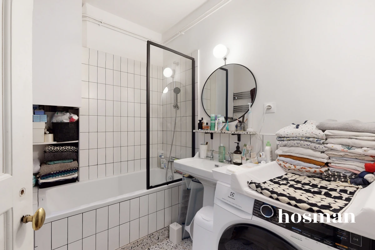 Ravissant appartement de 54 m2 - Entièrement rénové - Rue Poulet, 75018