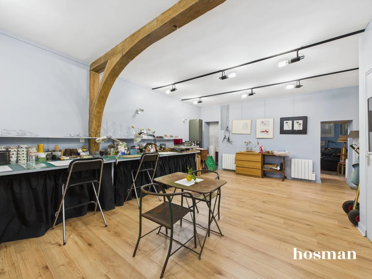 Loft atelier de 60.0 m² à Paris