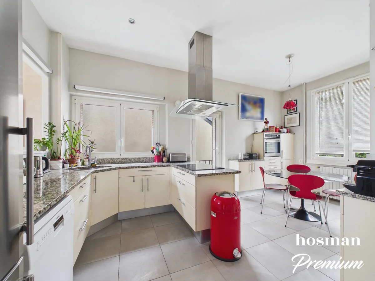 Maison de 185.46 m² à Nantes