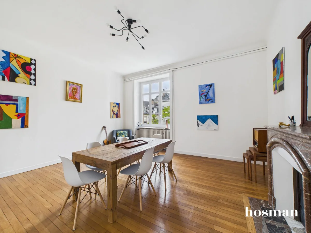 Appartement de 158.0 m² à Nantes