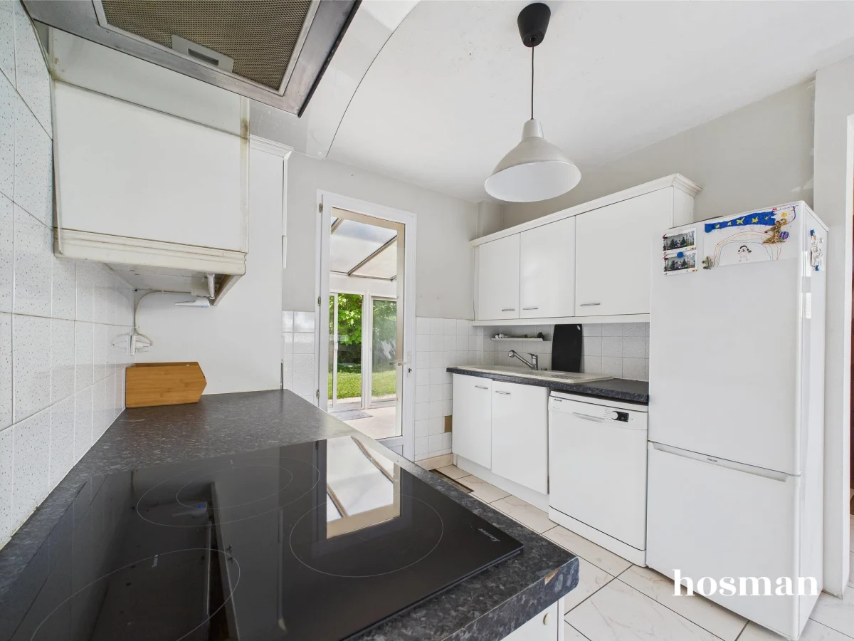 Maison de 125.0 m² à Mérignac
