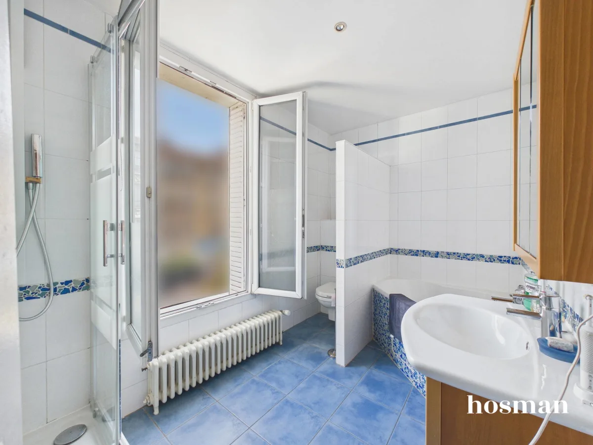 Maison de 180.0 m² à Ermont