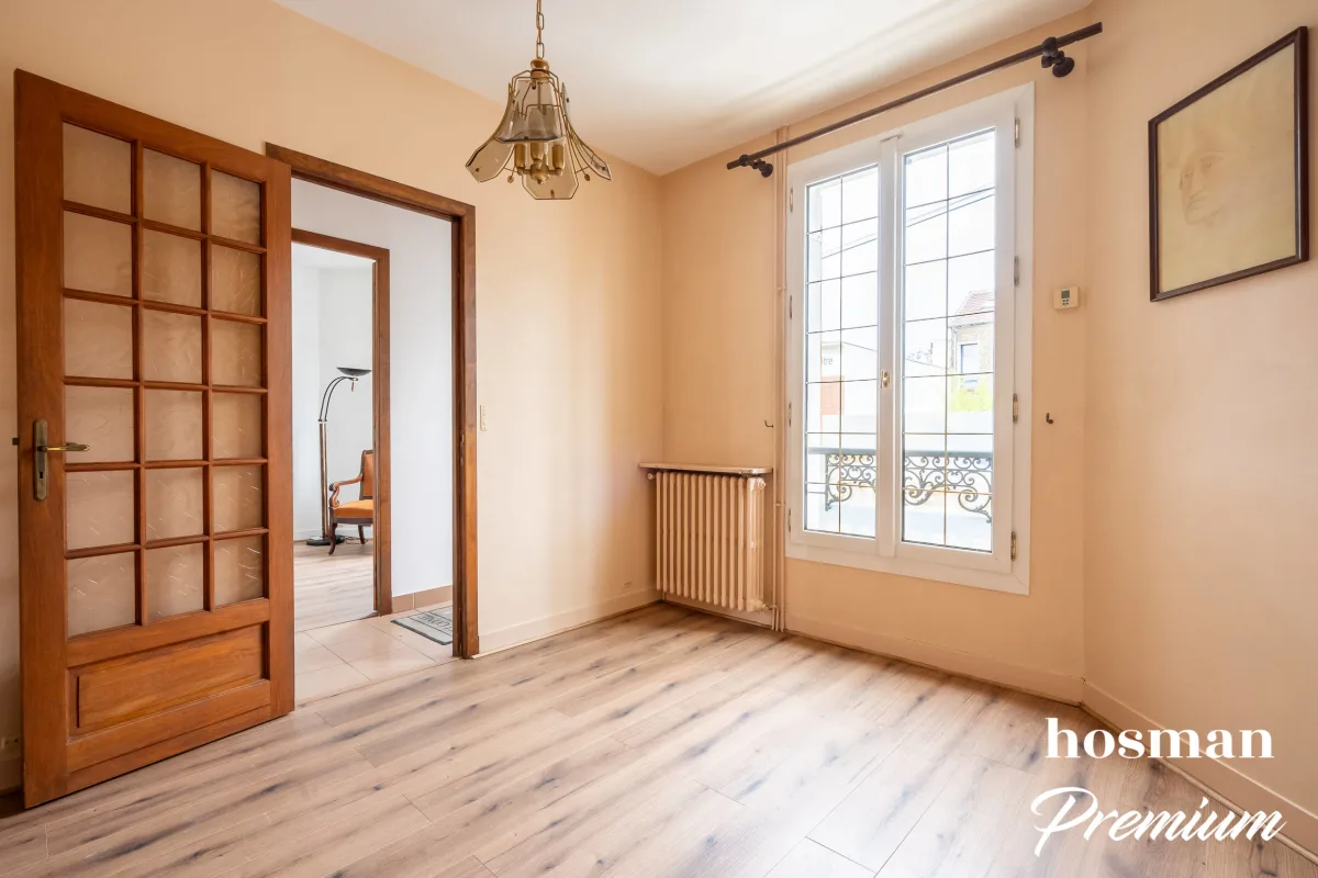 Maison de 140.0 m² à Clamart