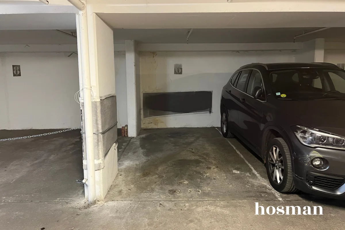 Parking de 11.5 m² à Paris