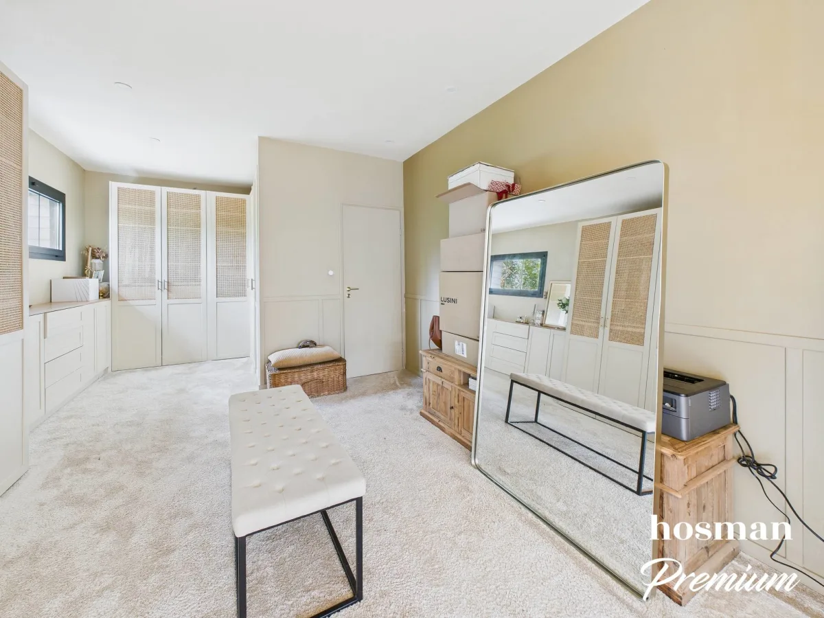 Maison de 180.0 m² à Saint-Sulpice-et-Cameyrac