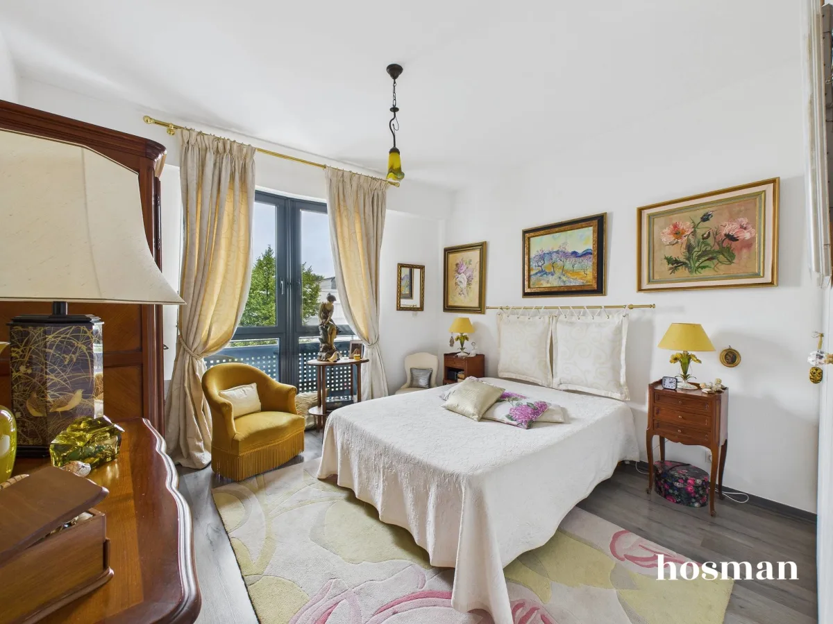 Appartement de 123.0 m² à Bordeaux