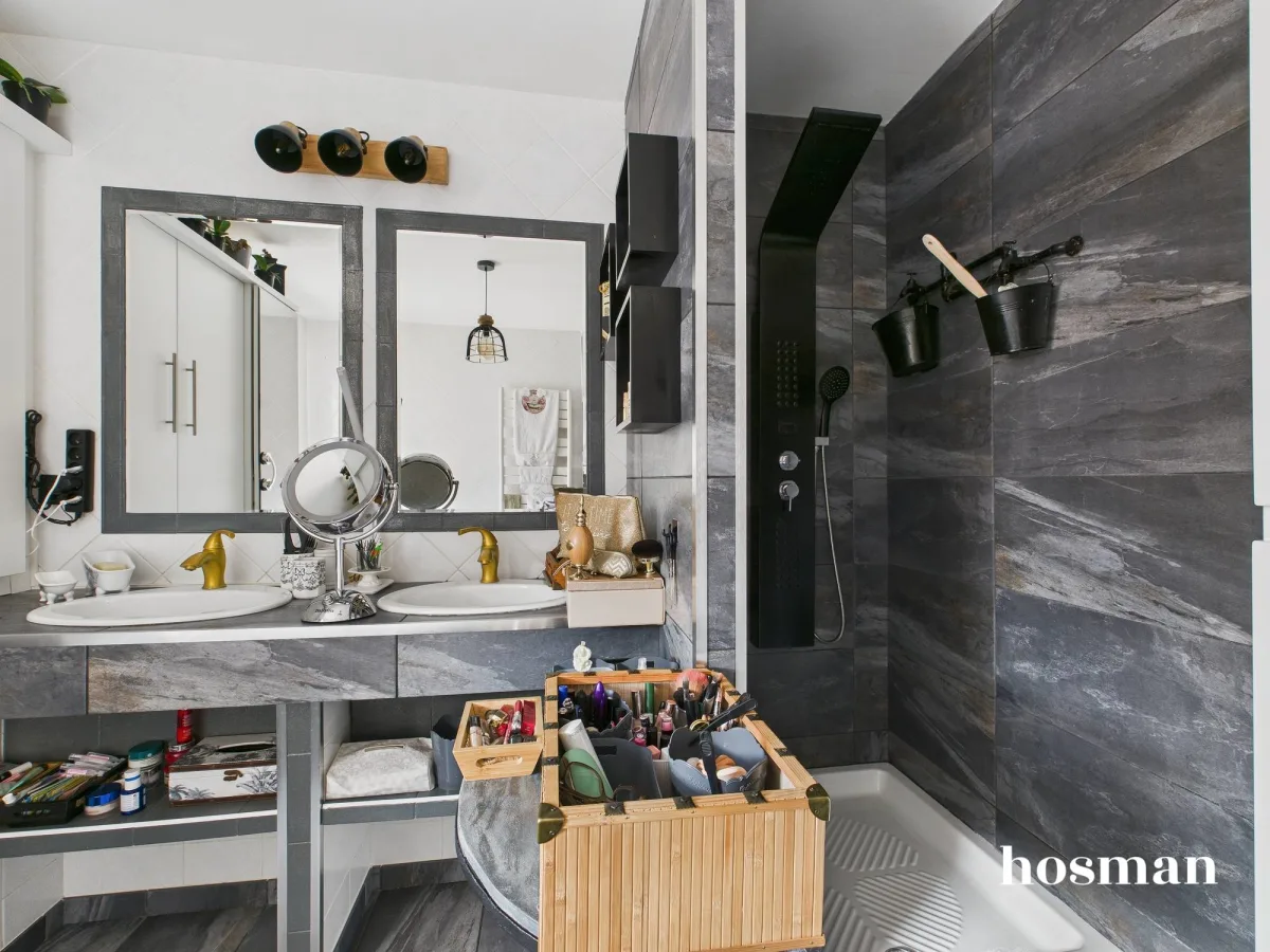 Maison de 130.0 m² à Jonage