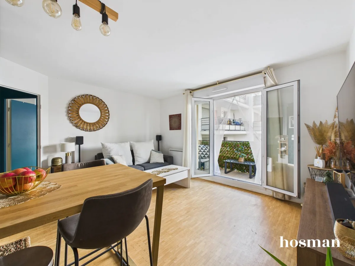 Appartement de 41.82 m² à Suresnes