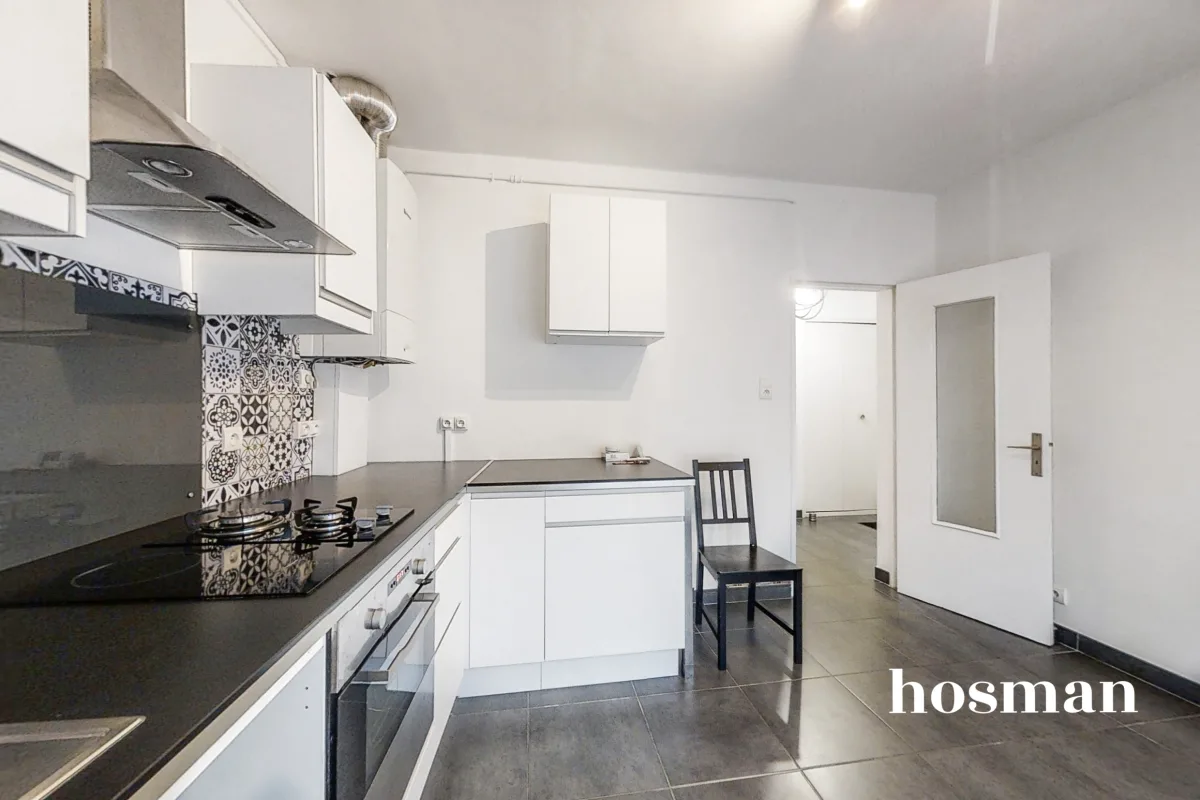 Charmant 3 pièces traversant de 63.64 m2 - Secteur Minimes - Rue de