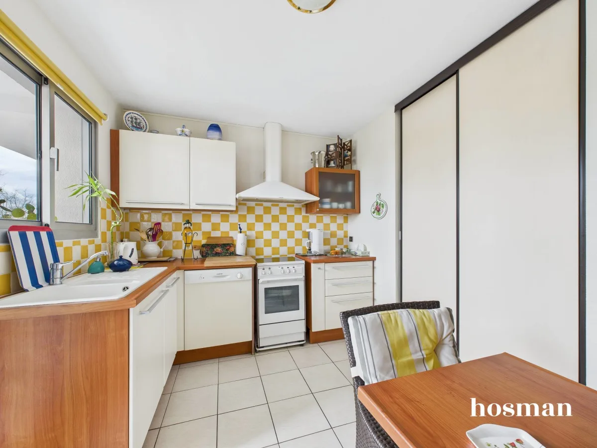 Appartement de 77.0 m² à Talence