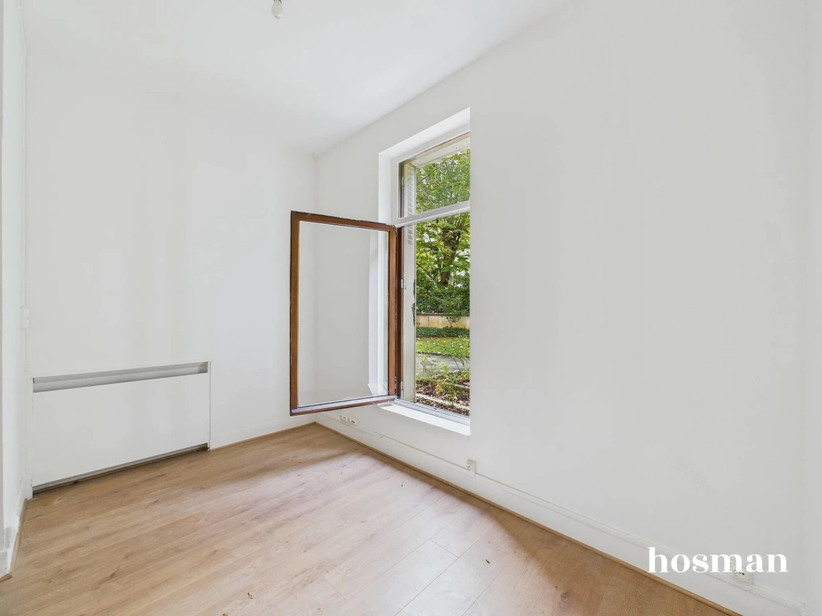 Appartement de 9.6 m² à Paris