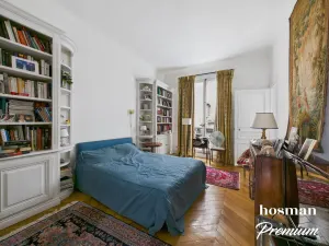 Appartement de 135.0 m² à Paris