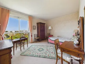 Appartement de 147.0 m² à Bordeaux