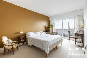 Appartement de 128.0 m² à Paris