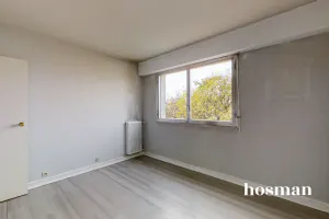 Appartement de 77.0 m² à Bordeaux