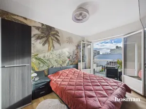 Appartement de 85.0 m² à Suresnes