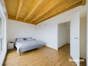 Appartement de 142.0 m² à Bordeaux