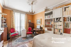 Appartement de 136.0 m² à Paris