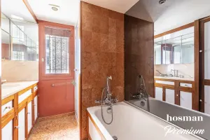 Maison de 131.0 m² à Paris